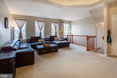 12004 Kemps Landing Cir, Manassas, VA 20109 - photo 2