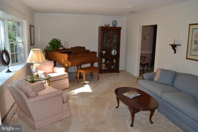 526 Saint Lawrence Way, Furlong, PA 18925 - photo 3