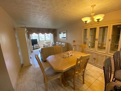 6070 W 18th Ave unit 304, Hialeah, FL 33012 - photo 4