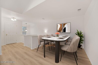 606 Cypress Ln unit 6, East Brunswick, NJ 08816 - photo 6