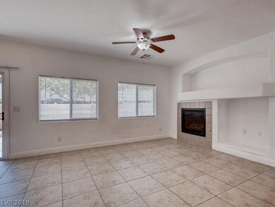 1084 Slate Crossing Ln unit 2, Henderson, NV 89002 - photo 5