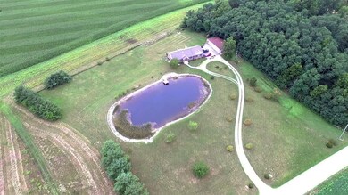 7426 N Mayne Rd, Roanoke, IN 46783 - photo 2