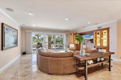 03-Family Room
