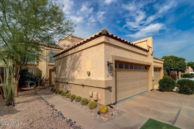 05-W Port Royale Ln-005
