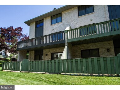 524 Foxwood Ln, Paoli, PA 19301 - photo 2