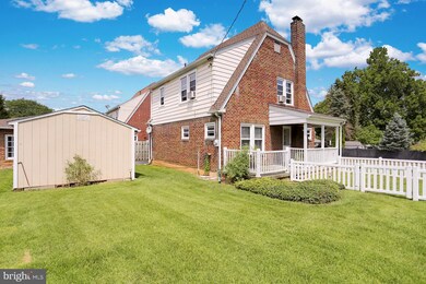 402 Jefferson Blvd, Reading, PA 19609 - photo 5