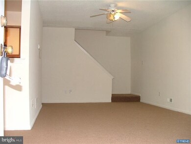 209 Highland Blvd unit B, New Castle, DE 19720 - photo 2