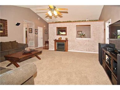 1180 Matthews Ct, Franklin, IN 46131 - photo 6