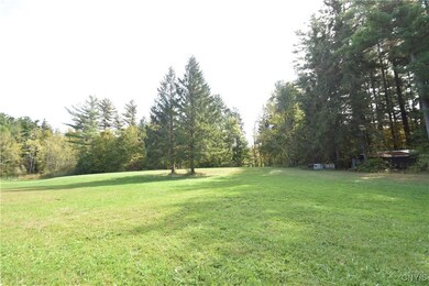 1710 Schoolheimer Rd, Oneida, NY 13032 - photo 5