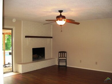 4402 Heather Ln, Tyler, TX 75703 - photo 2