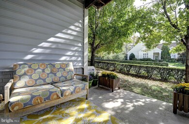 8209 Crossbrook Ct unit 101, Lorton, VA 22079 - photo 6