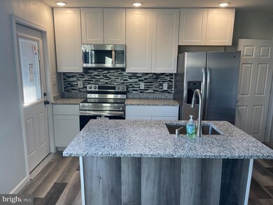 6911 Broening Rd, Dundalk, MD 21222 - photo 2