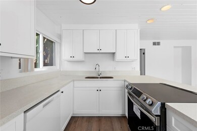 112 E Balboa Blvd unit A, Newport Beach, CA 92661 - photo 6