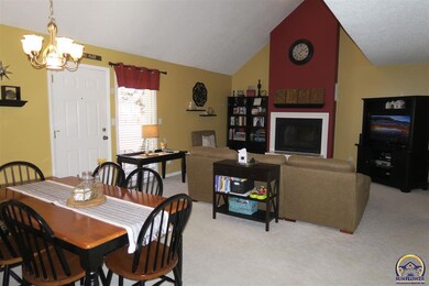 3325 SW 37th St, Topeka, KS 66614 - photo 2