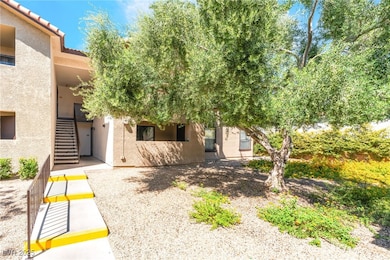 2451 N Rainbow Blvd unit 1123, Las Vegas, NV 89108 - photo 2