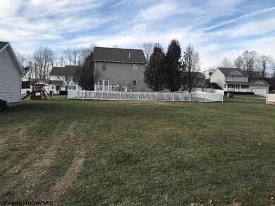 32 Preston Meadows St, Reedsville, WV 26547 - photo 5