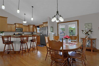 300 Sleeping Indian Dr, Freeburg, IL 62243 - photo 5