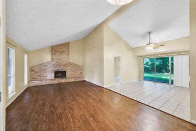 7022 Winding Trace Dr, Houston, TX 77086 - photo 5