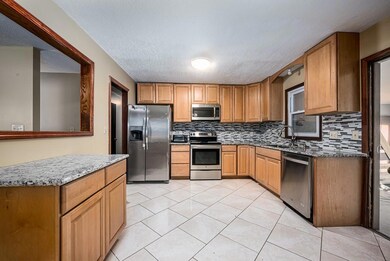 212 Highland Rd, Lansing, KS 66043 - photo 5