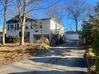 103 Sparrow Rd, Carpentersville, IL 60110 - photo 2