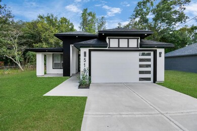 519 Lovers Ln, Dayton, TX 77535 - photo 7