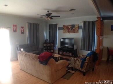 703 E Euclid Ave unit 2, San Antonio, TX 78212 - photo 3