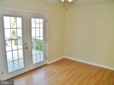 3225 Bero Rd, Halethorpe, MD 21227 - photo 6