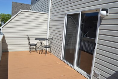 507 E Victoria Cir unit 507, North Aurora, IL 60542 - photo 4