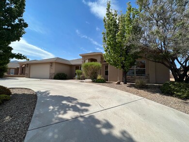 304 Casa de Suenos, Alamogordo, NM 88310 - photo 2