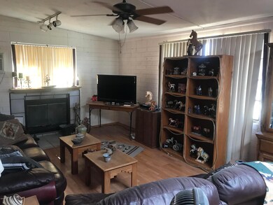 Living room 1