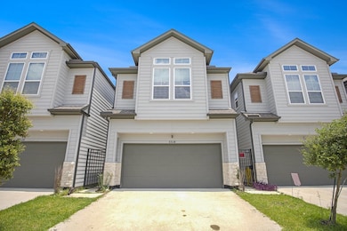 5518 Rosslyn Rd, Houston, TX 77091 - photo 2