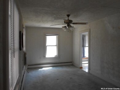 224 Baileys Gap Rd, Highland, NY 12528 - photo 4