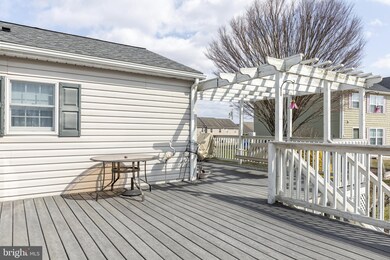 1168 Hollywell Ave, Chambersburg, PA 17201 - photo 6