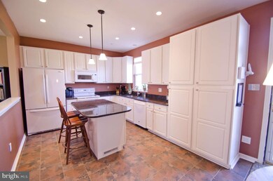 3757 Glebe Meadow Way, Edgewater, MD 21037 - photo 3