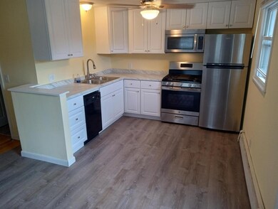 5 Belknap Terrace unit 5H, Hudson, NH 03051 - photo 2