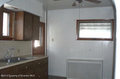 1 Olive St, Hanover Township, PA 18706 - photo 5