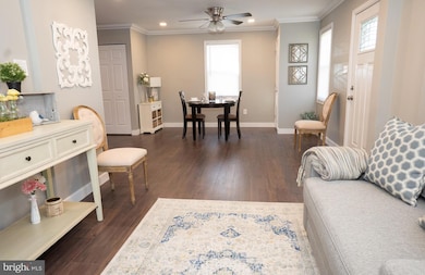 915 Martin Rd, Essex, MD 21221 - photo 4