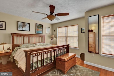 unlisted-address, Harrisburg, PA 17111 - photo 7