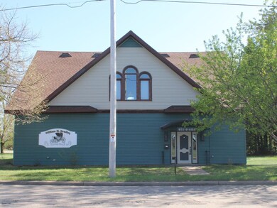 601 W Somo Ave, Tomahawk, WI 54487 - photo 2