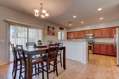 2880 E Crescent Way-10
