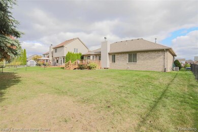 50315 Alden Dr, Macomb, MI 48044 - photo 5