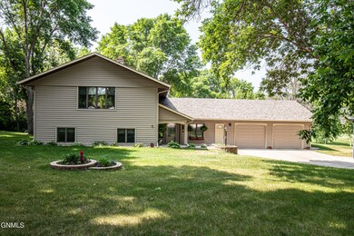 2104 3rd St NE, Jamestown, ND 58401 - photo 2