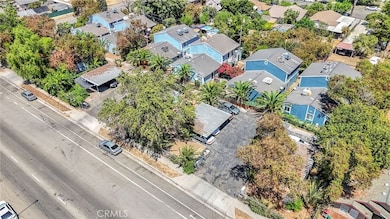 1624 B St, Fresno, CA 93706 - photo 4