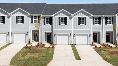 1729 University Dr unit C1, Burlington, NC 27215 - photo 2