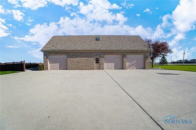 19461 Pemberville Rd, Pemberville, OH 43450 - photo 5