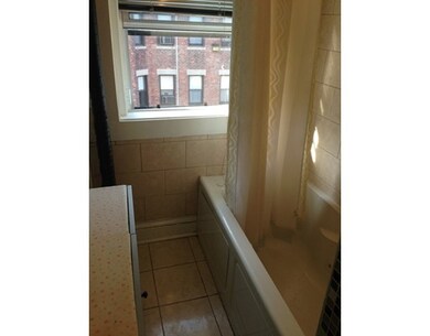 31 Queensberry St unit 9, Boston, MA 02215 - photo 7