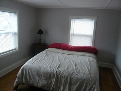 24 Mcduffee St, Rochester, NH 03867 - photo 2