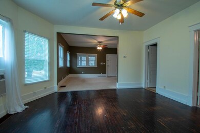 6 Dining Room
