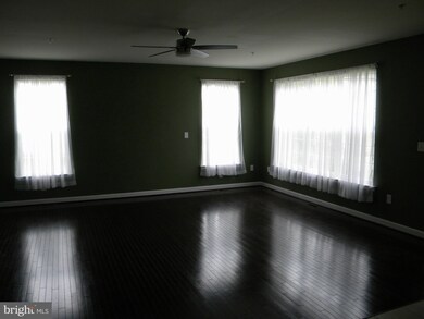 45182 Woodhaven Dr, California, MD 20619 - photo 4