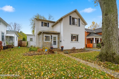 829 Maple Ave, Findlay, OH 45840 - photo 2